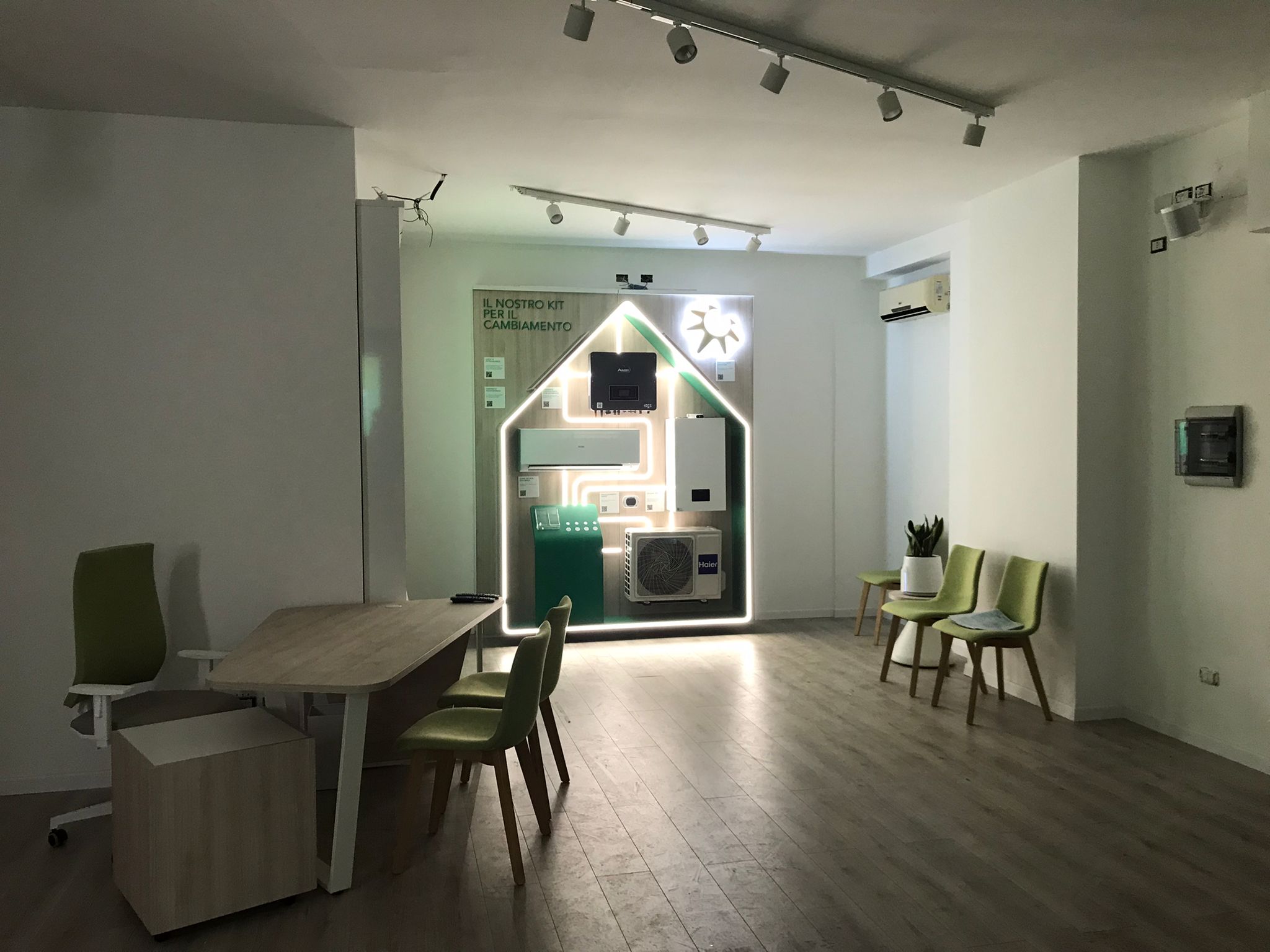 WhatsApp Image 2023-11-15 at 13.13.40